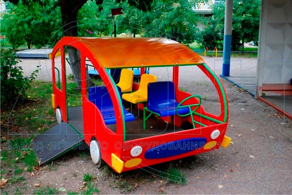 Фото — игровой макет «Микроавтобус» для детей с ограниченными возможностями